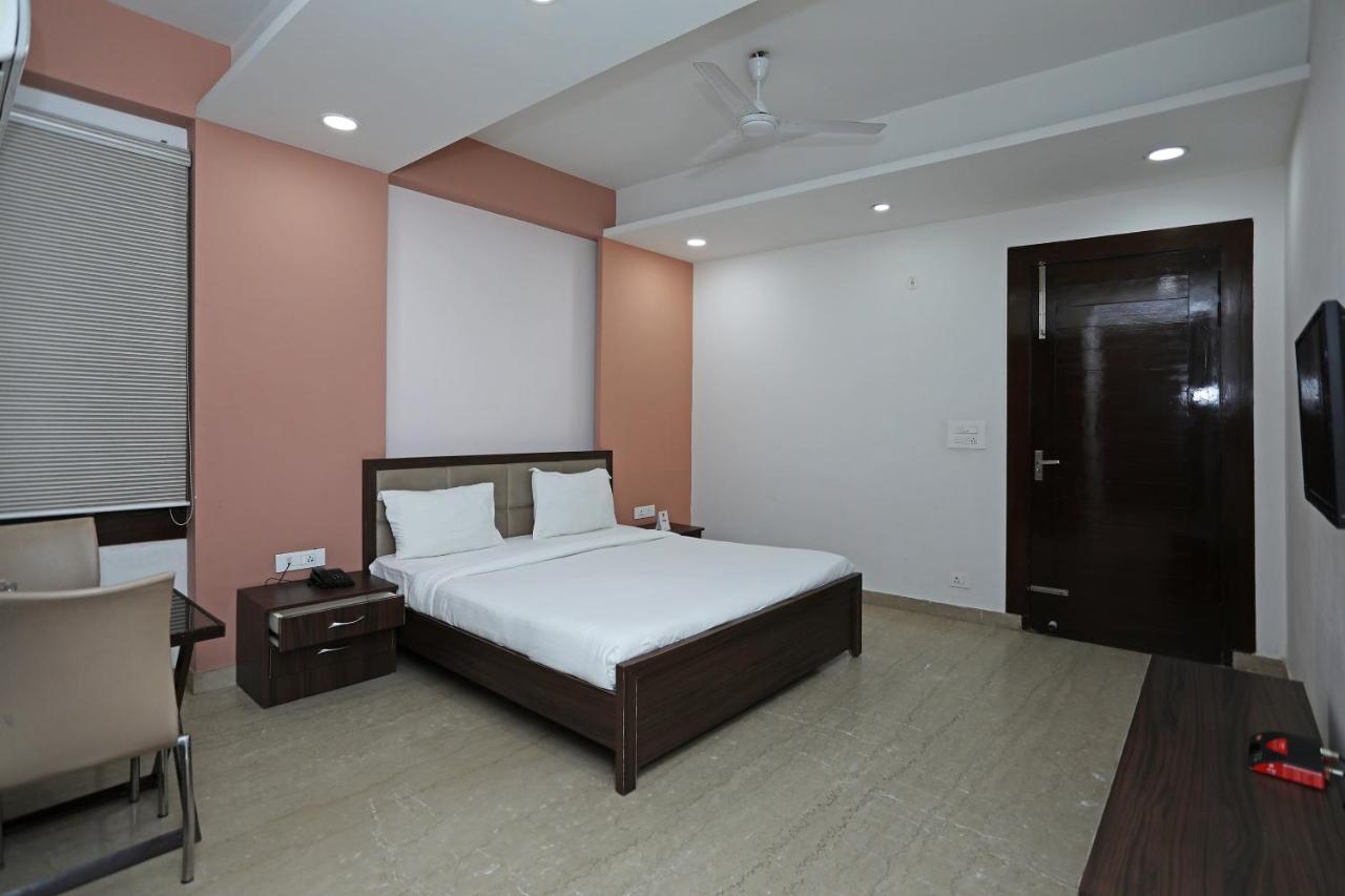 Spot On 72085 Hotel Riyasat Bhopal Ngoại thất bức ảnh